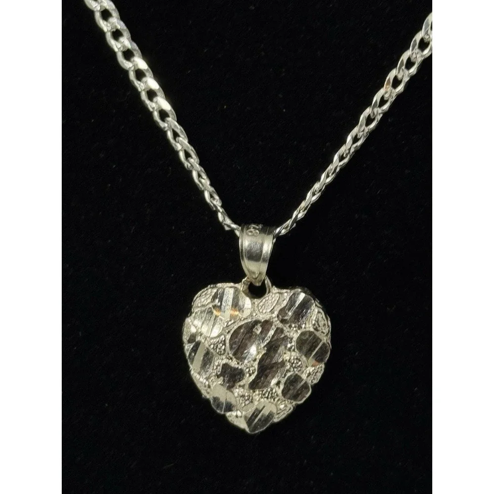 Cadena Tejido Cubano Con Dije De Corazón Stilo Nugget Plata 925 - 20 Inch